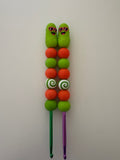 Ergonomic beaded crochet hook pickle