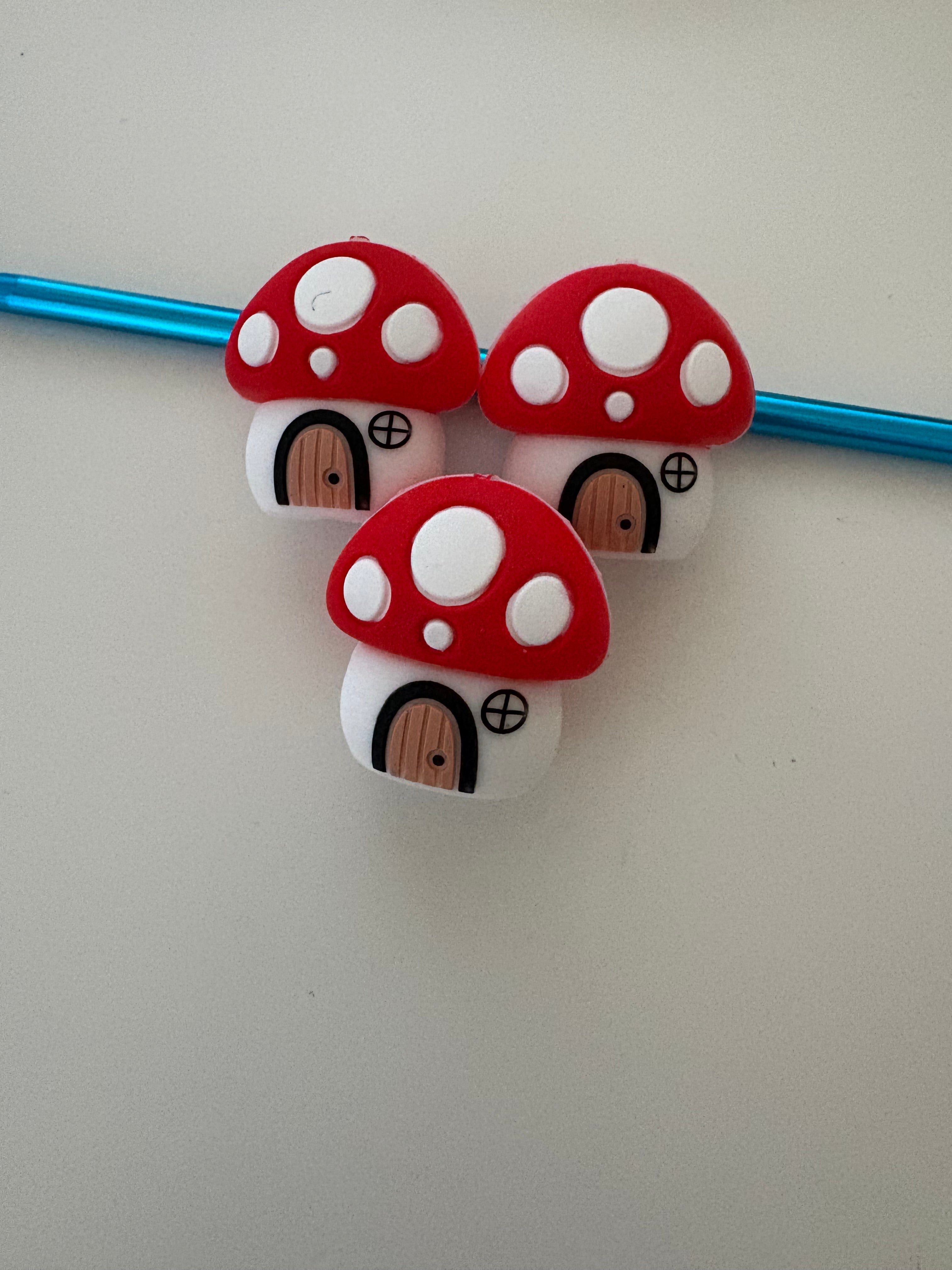 Custom Crochet Hook | Personalised Ergonomic Crochet Hook | Silicone Bead Crochet Hook | Cute Character Crochet Hook | Gift for Crocheter